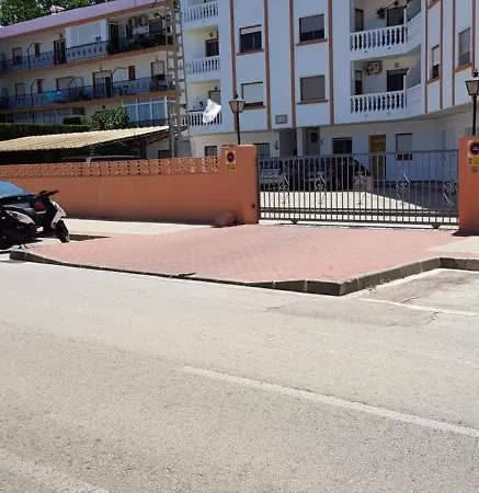 Denia Апартаменти *