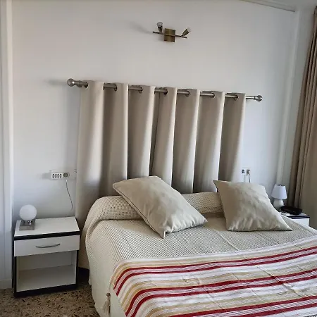 Апартаменти Denia *