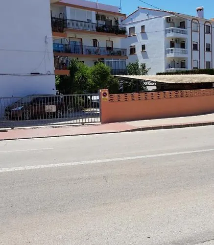 Denia Апартаменти *